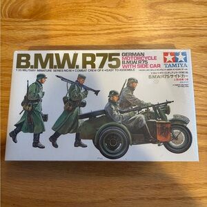 Tamiya BMW R75 German Motorcycle With A Sidecar Series Model Kit 1/35 Scale New